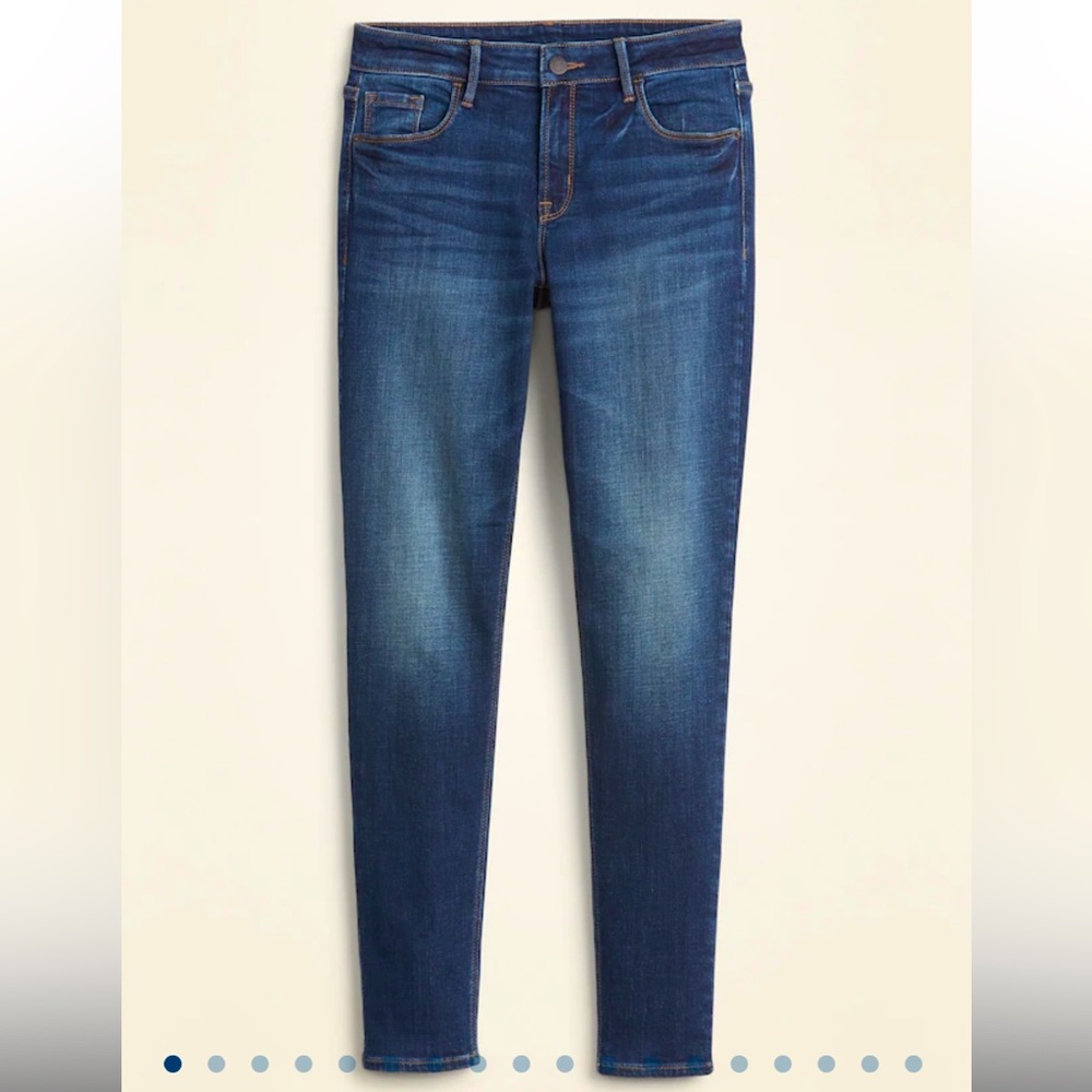 Old Navy Mid Rise Super Skinny Jeans